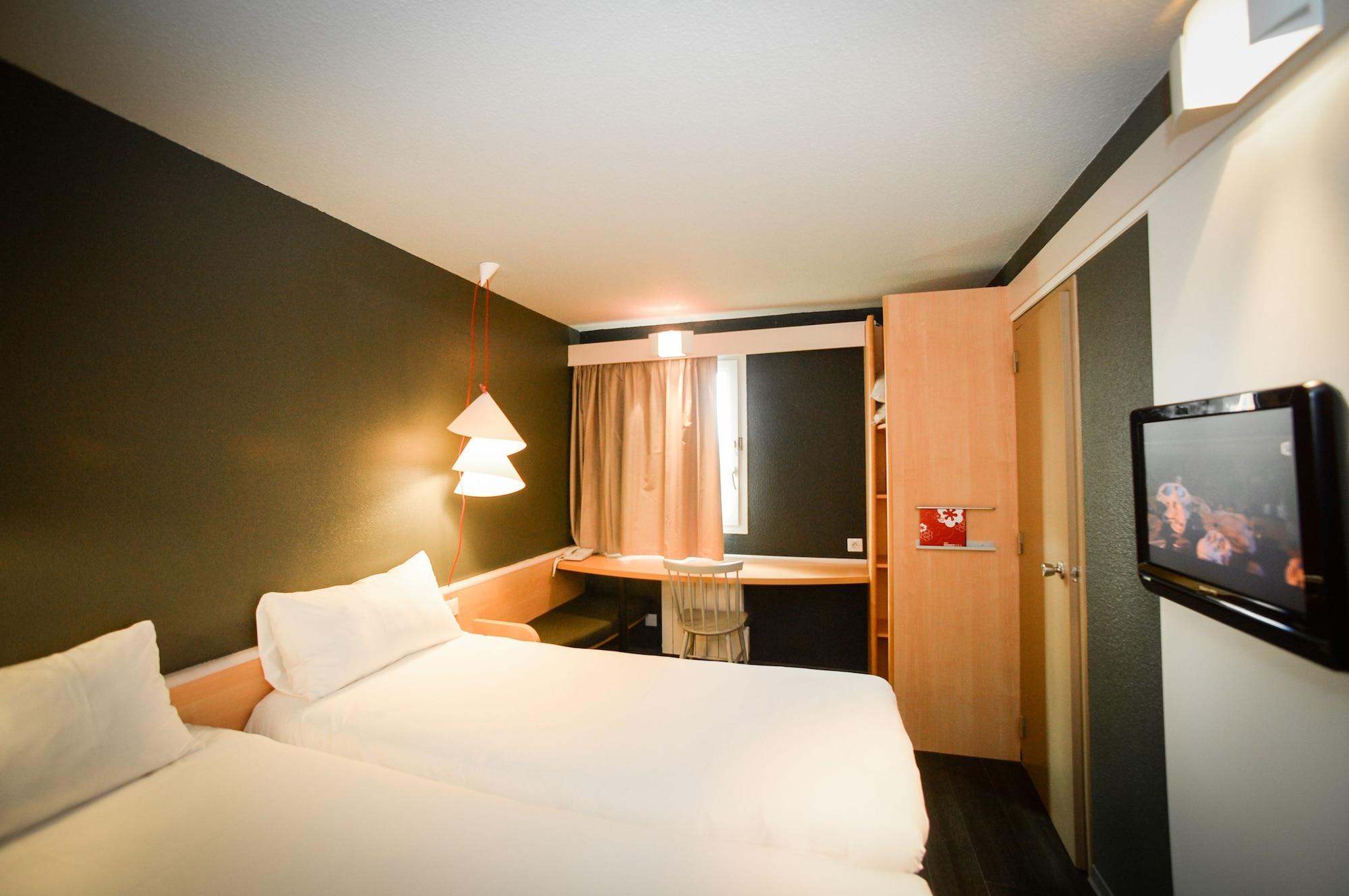 Ibis Saint-Lo Hotel Kültér fotó